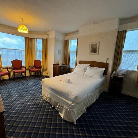 Royal Hotel Грейт-Ярмут Екстер'єр фото