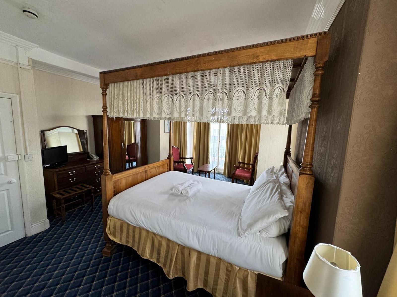 Royal Hotel Грейт-Ярмут Екстер'єр фото